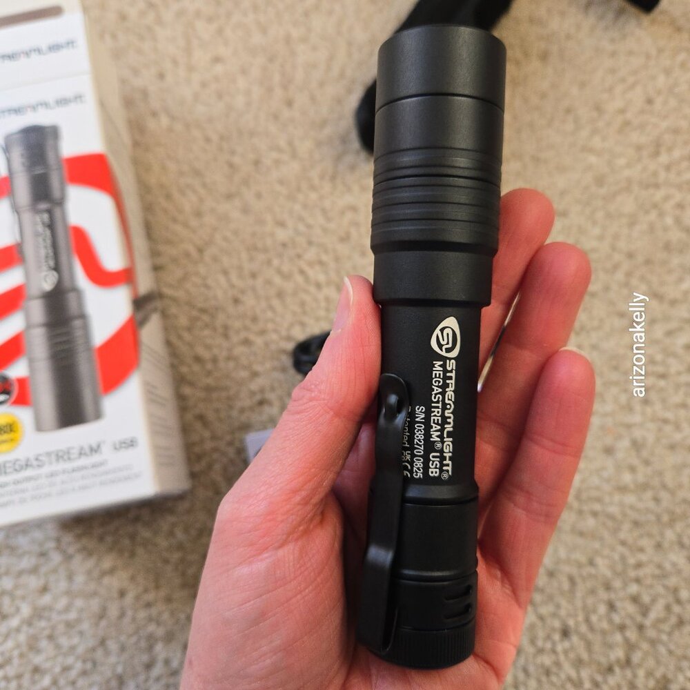 NIB Streamlight MegaStream USB Tactical Flashlight **1800 LUMENS** LEO Police - Picture 2 of 8